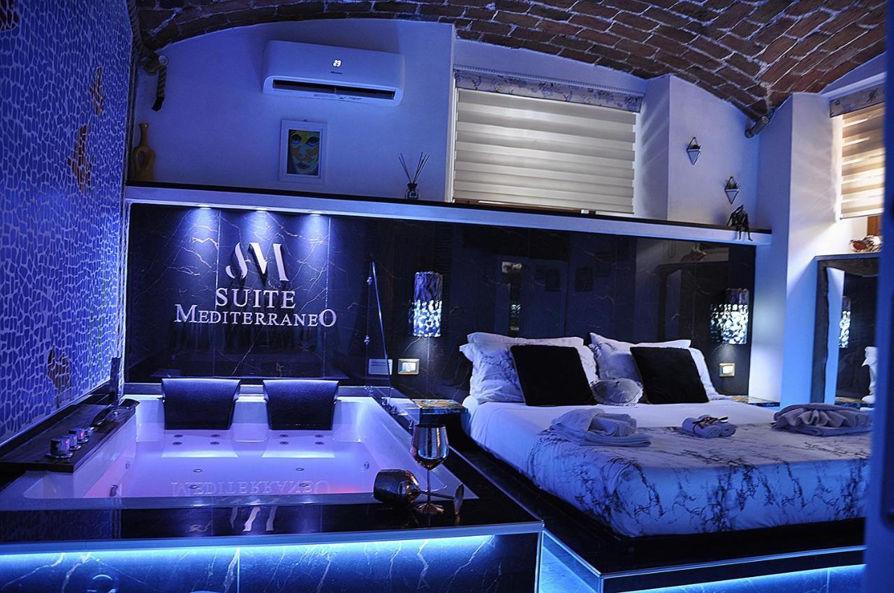 צ'יוויטווקיה Suite Mediterraneo מראה חיצוני תמונה